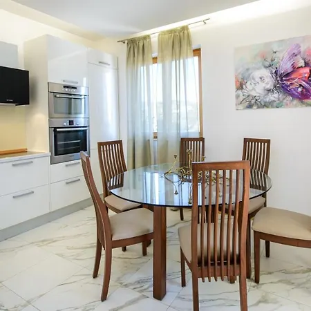 Nerium Villa Seget Vranjica